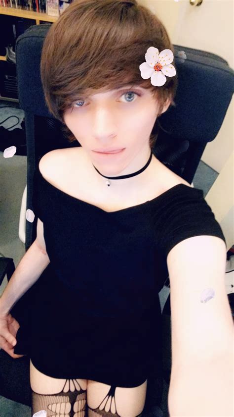 femboy sucked|femboy.